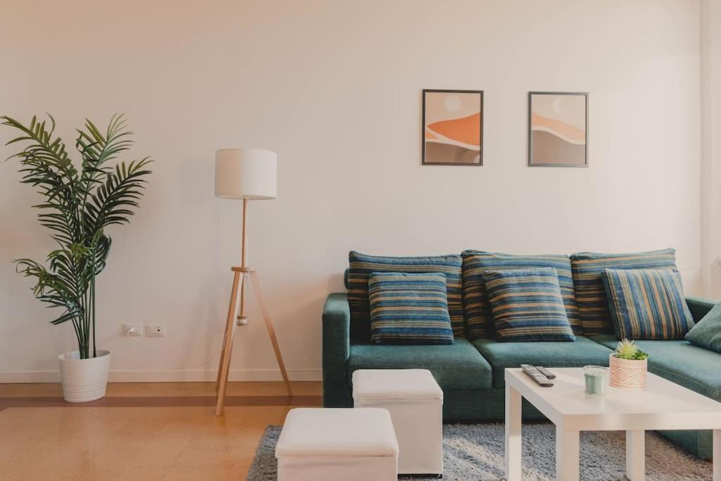 Duomo - City Center Appartamento Elegante Con Suite ラヴェンナ エクステリア 写真