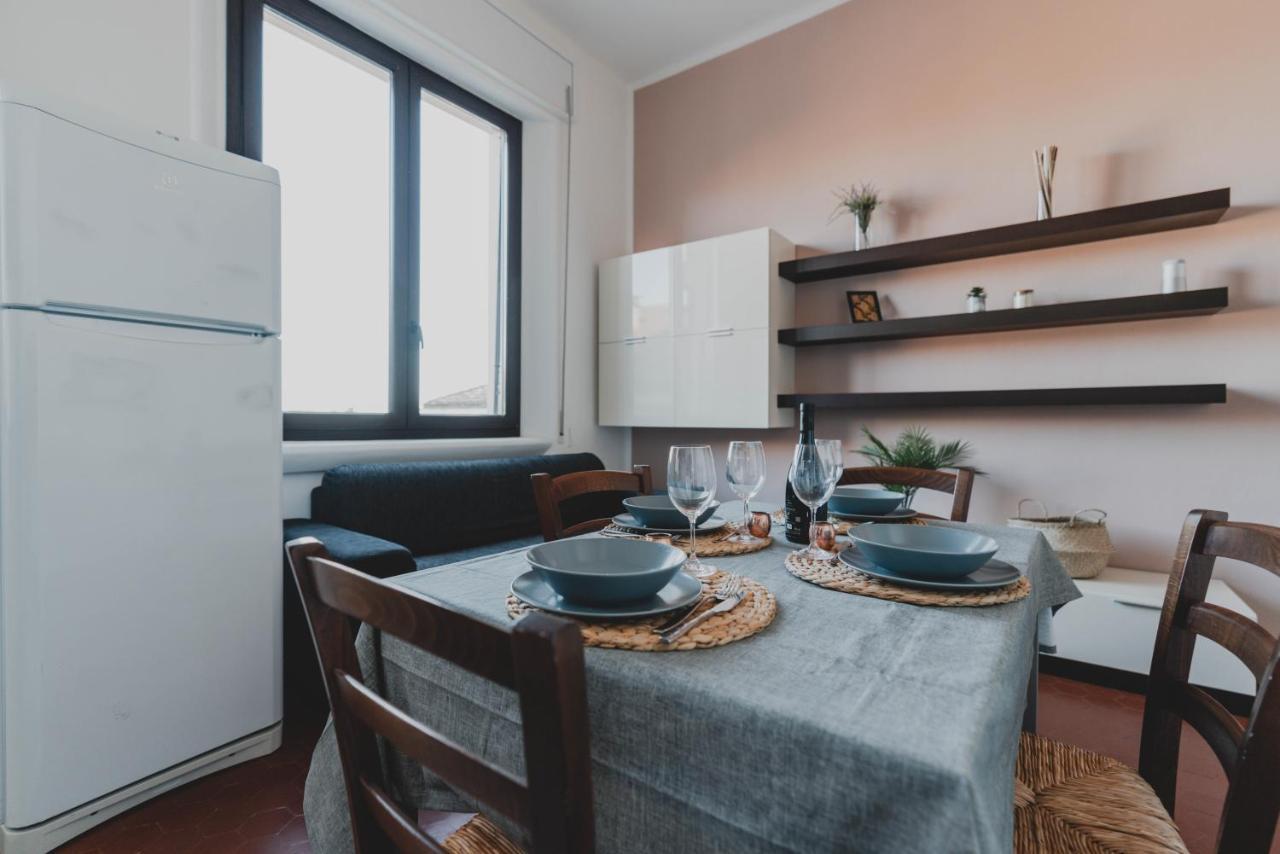 Duomo - City Center Appartamento Elegante Con Suite ラヴェンナ エクステリア 写真